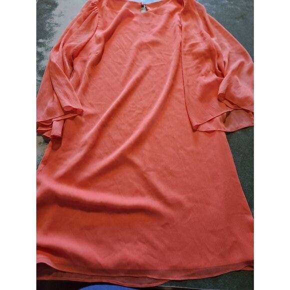 Alice + Olivia Odette Flutter-Sleeve Dress in Papaya Size Medium - Picture 2 of 7
